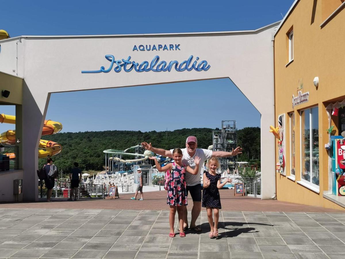 Mirta Deluxe Superior 5 Star Apartment, Your Piece Of Heaven By The Sea & Park, With Sea & Park View Новиград Экстерьер фото